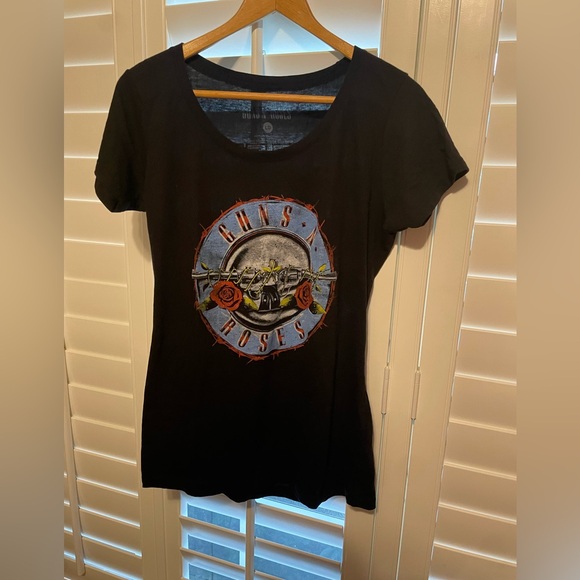 Vintage 2019 Guns N’ Roses Concert Tshirt  size Large - Picture 1 of 5